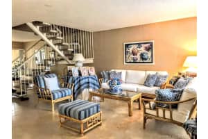 6530 Kendale Lakes Dr, Miami, FL 33183, Sold 08/30/19