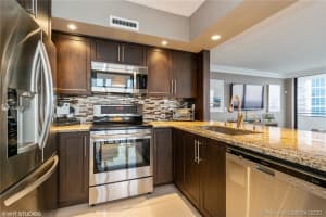 3505 S Ocean Dr, Hollywood, FL 33019, Sold 08/31/20