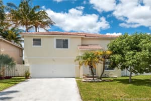 220 SW 98th Terrace, Pembroke Pines, FL 33025, Sold 08/30/19