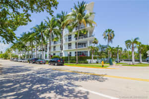 2001 Meridian Ave, Miami Beach, FL 33139, Sold 12/02/19