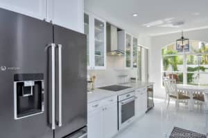21217 NE 31st Pl, Aventura, FL 33180, Sold 08/19/19