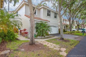 876 Garnet Cir, Weston, FL 33326, Sold 07/03/19