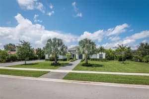 14601 Jockey Cir, Davie, FL 33330, Sold 07/19/19