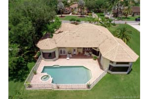 3300 SW 134th Terrace, Davie, FL 33330, Sold 06/25/19