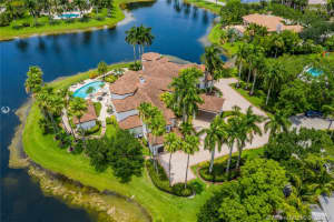 2940 Paddock Rd, Weston, FL 33331, Sold 01/02/20