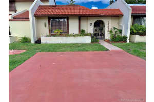 18848 NW 65th Ct, Hialeah, FL 33015, Sold 07/26/19