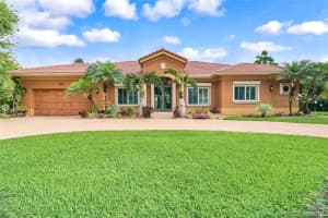 8217 SW 193rd St, Cutler Bay, FL 33157, Sold 06/18/19