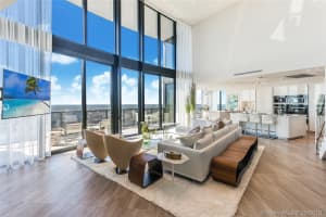 18555 Collins Ave, Sunny Isles Beach, FL 33160, Sold 07/10/20