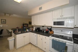 9625 NW 1st Ct, Pembroke Pines, FL 33024, Sold 07/11/19