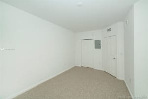 17150 N Bay Rd, Sunny Isles Beach, FL 33160, Sold 08/09/19