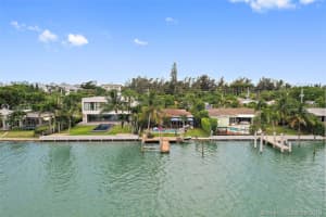 315 N Shore Dr, Miami Beach, FL 33141, Sold 02/25/21