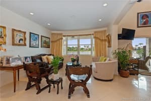 6987 NW 109th Ave, Doral, FL 33178, Sold 12/12/19