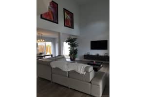 10125 NW 54th Terrace, Doral, FL 33178, Sold 08/21/19