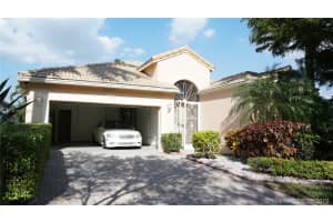 10371 Copper Lake Dr, Boynton Beach, FL 33437, Sold 07/17/19