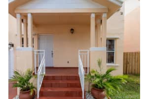 10161 NW 6th St, Pembroke Pines, FL 33026, Sold 07/05/19