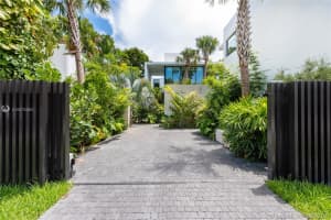 38 S Hibiscus Dr, Miami Beach, FL 33139, Sold 12/09/19