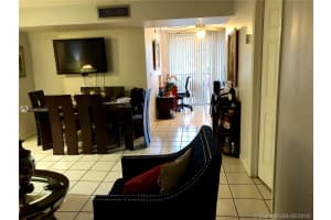 8625 NW 8th St, Miami, FL 33126, Sold 08/21/19