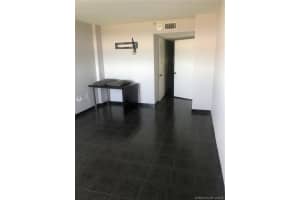 900 NE 195th St, Miami, FL 33179, Sold 10/29/20