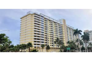 5600 Condominium, 5600 Collins Ave #6d, Miami, FL 33140, Sold 08/05/21