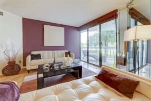 3610 Yacht Club Dr, Aventura, FL 33180, Sold 07/16/19