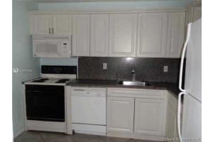 5535 N Lakewood Cir, Margate, FL 33063, Sold 01/06/20