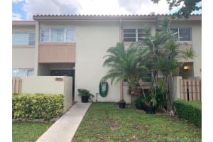 14251 Kendale Lakes Cir, Miami, FL 33183, Sold 09/23/19