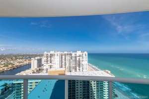 2711 S Ocean Dr, Hollywood, FL 33019, Sold 11/24/20