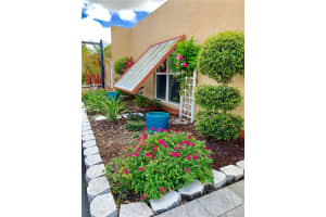 7156 Ballantrae Ct, Hialeah, FL 33014, Sold 08/02/19