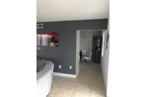 8425 NW 8th St, Miami, FL 33126, Sold 07/31/19