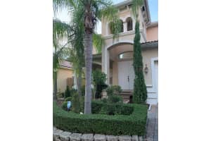 8943 SW 206th St, Cutler Bay, FL 33189, Sold 08/26/19