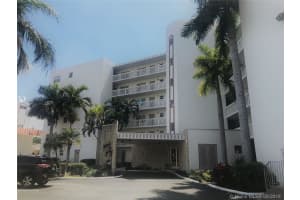3181 S Ocean Dr, Hallandale Beach, FL 33009, Sold 08/27/19