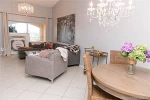 165 NW 96th Terrace, Pembroke Pines, FL 33024, Sold 07/18/19
