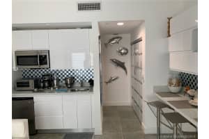 6365 Collins Ave CAB3, Miami Beach, FL 33141, Sold 02/19/21