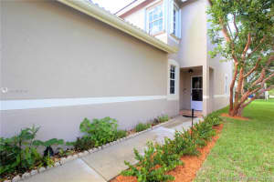 931 Sevilla Cir, Weston, FL 33326, Sold 07/24/19
