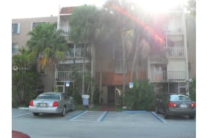 8405 NW 8th St, Miami, FL 33126, Sold 08/19/19