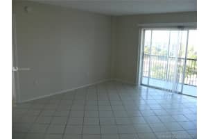 4174 Inverrary Dr 911, Lauderhill