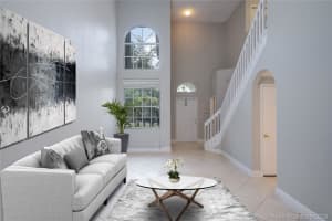 364 NW 107th Ave, Pembroke Pines, FL 33026, Sold 07/31/19