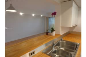 9701 Fontainebleau Blvd C104, Miami, FL 33172, Sold 07/12/19