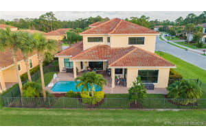 2011 NW Sapphire Ridge Way, Jensen Beach, FL 34957, Sold 11/06/19