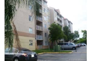15221 SW 80th St, Miami, FL 33193, Sold 08/22/19