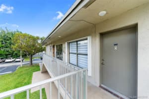 15314 Sunset Dr, Miami, FL 33193, Sold 08/23/19