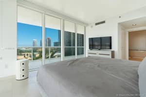 450 Alton Rd, Miami Beach, FL 33139, Sold 09/13/19