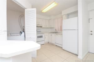 6115 NW 186th St, Hialeah, FL 33015, Sold 09/24/19