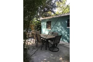 2214 2nd St SW, Vero Beach, FL 32962, Sold 09/16/19