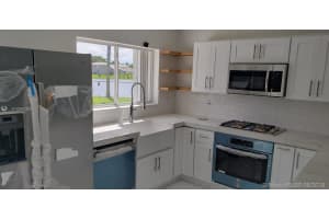 7570 SW 158th Ct, Miami, FL 33193, Sold 09/12/19