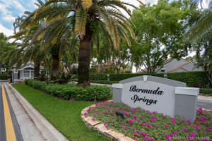 533 Bedford Ave, Weston, FL 33326, Sold 08/29/19