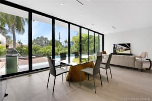 272 Palm Ave, Miami Beach, FL 33139, Sold 06/08/20
