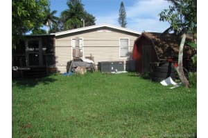 730 NW 219th Ave, Pembroke Pines, FL 33029, Sold 08/30/19
