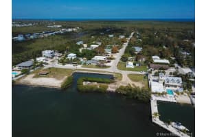 33 Tarpon Ave, Key Largo, FL 33037, Sold 12/05/19