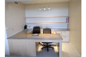 3610 Yacht Club Dr, Miami, FL 33180, Sold 03/16/20